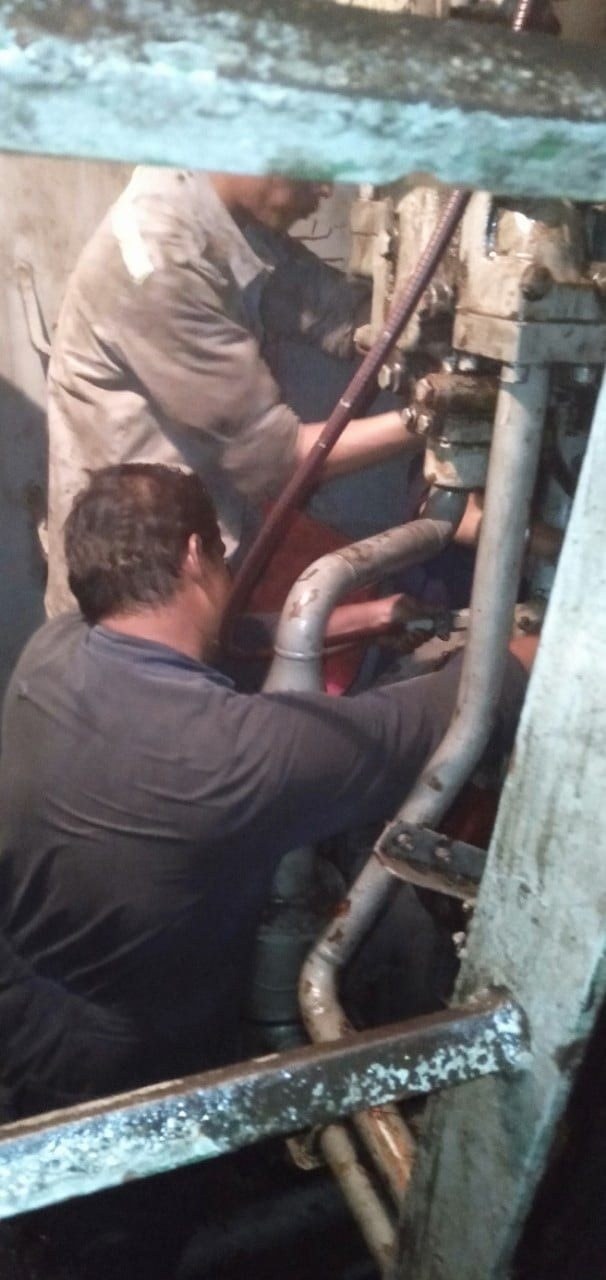 Work inside the engine crankcase