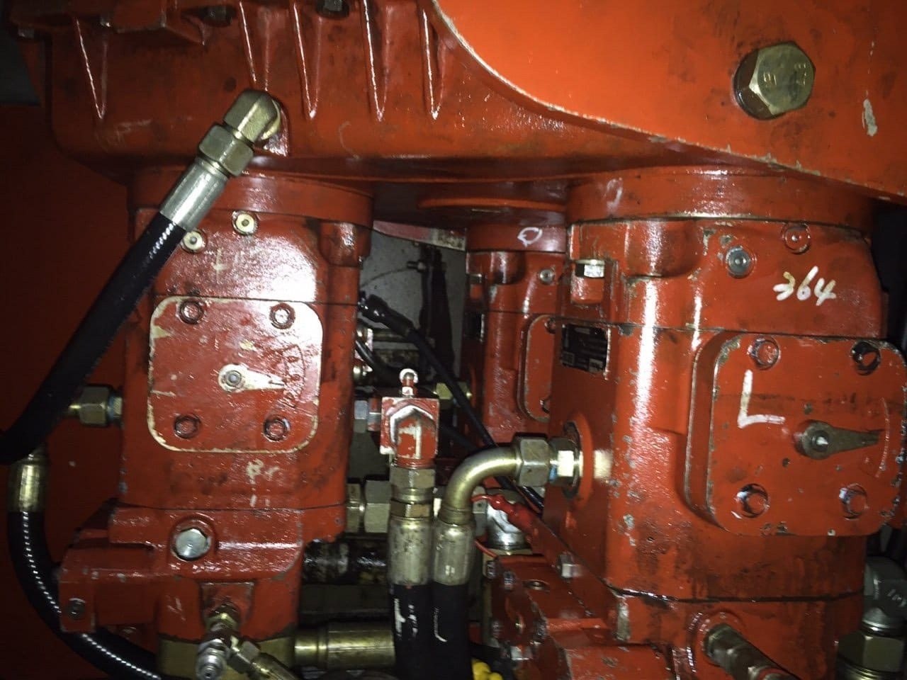 Hydraulic pump unit during overhaul