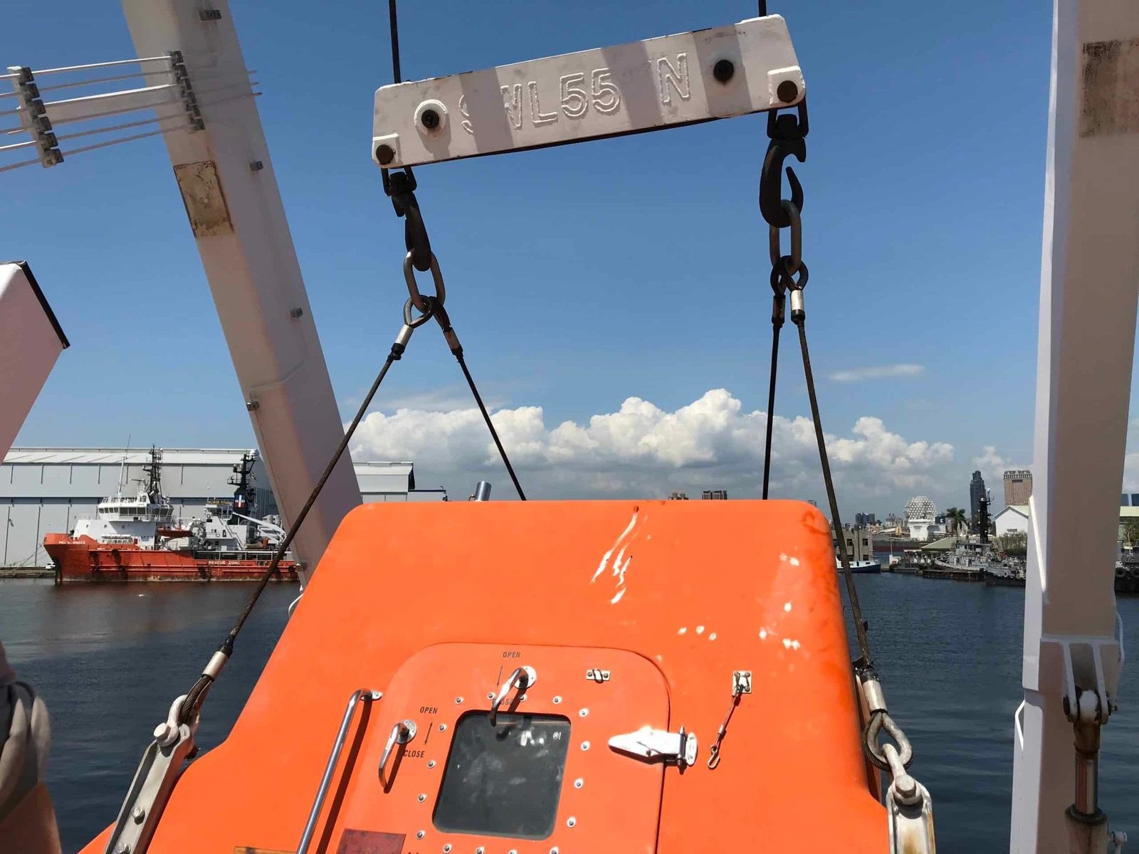 Lifeboat load test with water weight bags