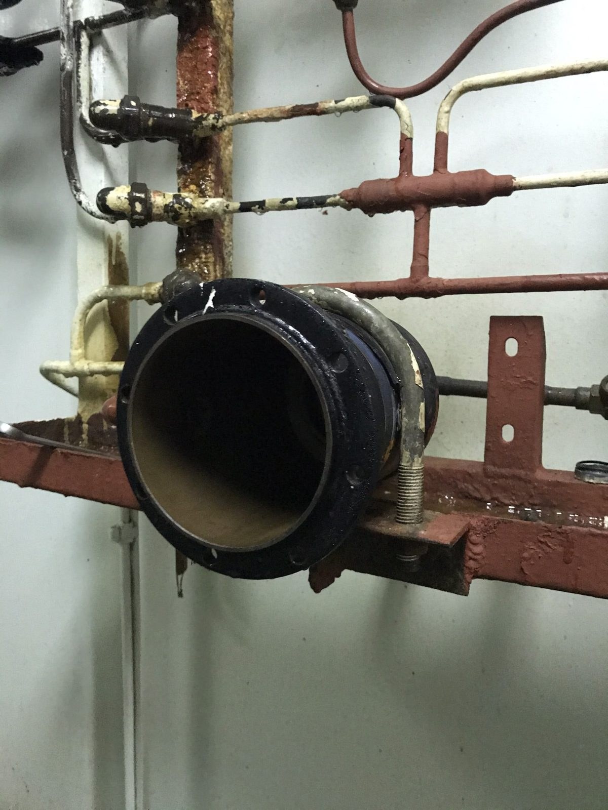 Refrigeration pipe fitting under repair