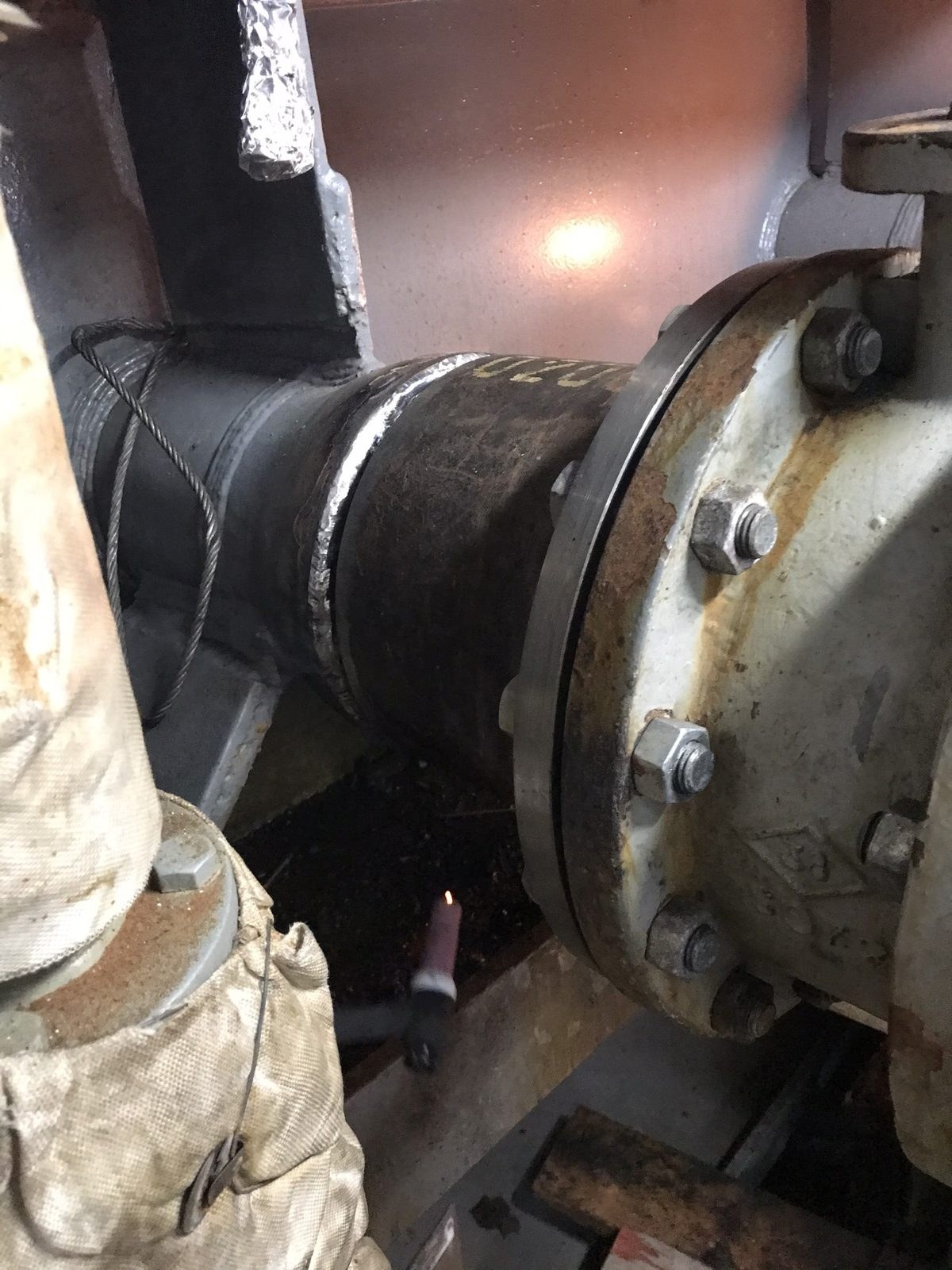 Scrubber overboard flange fitted