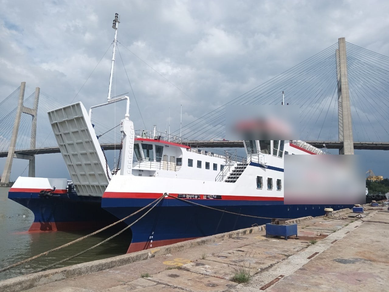 Passenger vessel SVC-P-001