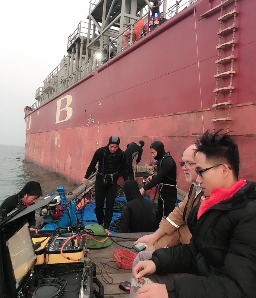 Professional diver performing underwater hull cleaning (UWC) at Vissai – Cua Lo, Vietnam