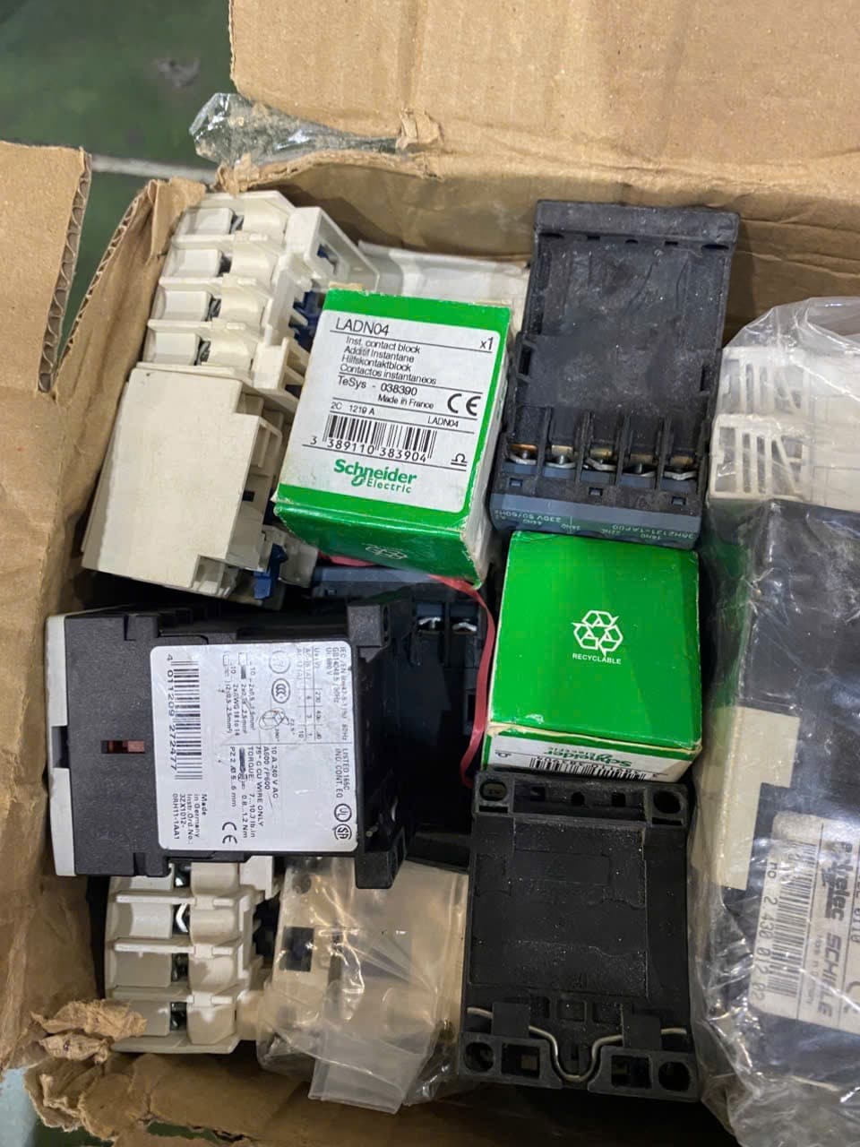 Hard-to-Find electrical Marine Spare Parts & Ship Supply Vietnam