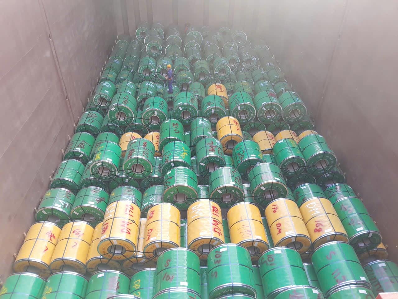 SVC Marine | Cargo lashing and securing work for HRC shipment in FHS Formosa Son Duong Port