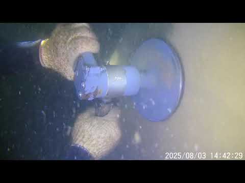Propeller polishing service by SVC Marine divers on a merchant vessel in Vietnam